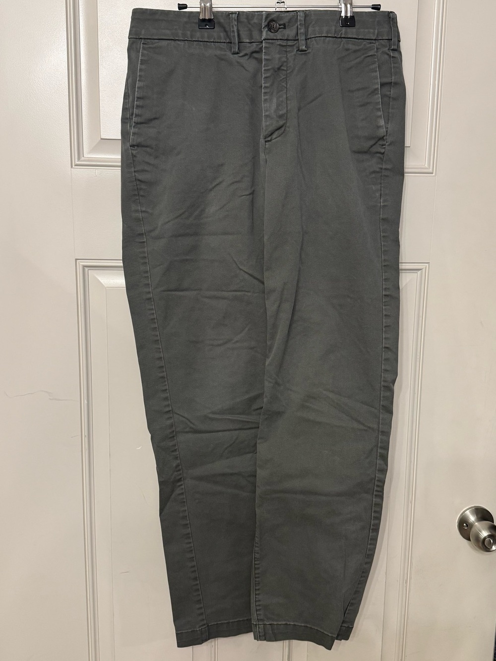 Express Men's Chinos in Slate Gray